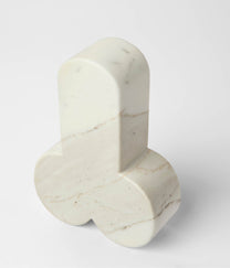 TUMB CARRARA MARBLE